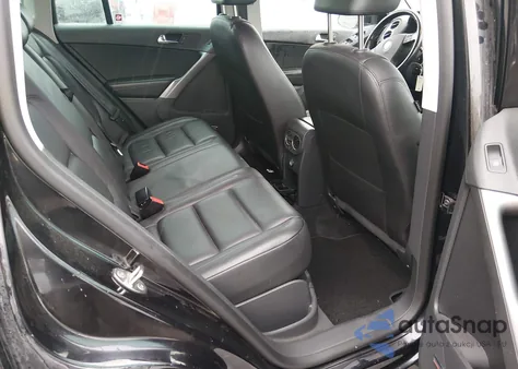 2009 Volkswagen Tiguan Sel из США, поврежденный, VIN WVGBV75N29W527180